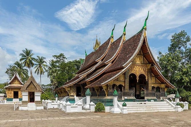 Authentic Luang Prabang City Tour & Cultural Experiences