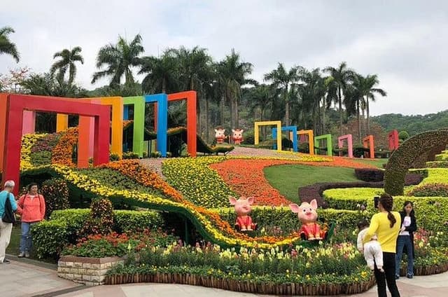 Half Day Private Tour to Yuntai Garden and Baiyun Mountain in Guangzhou
