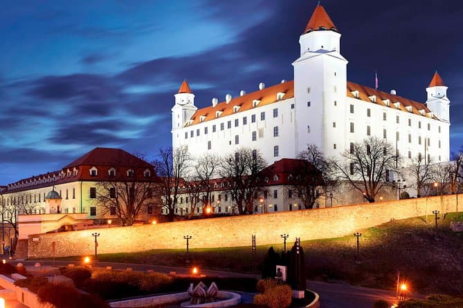 Bratislava Walking Tour