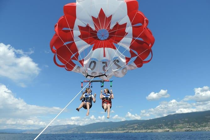 Kelowna Parasailing