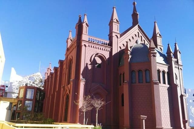 Leo's BA Private Tours by car NORTH OF THE CITY