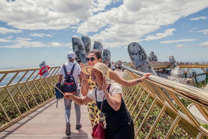 Best Private Car Tours: Golden Bridge & Da Nang