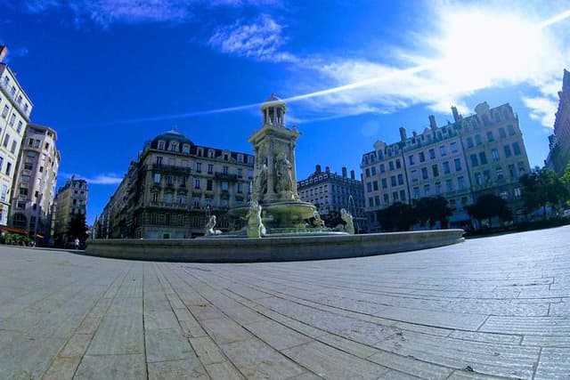 Lyon peninsula