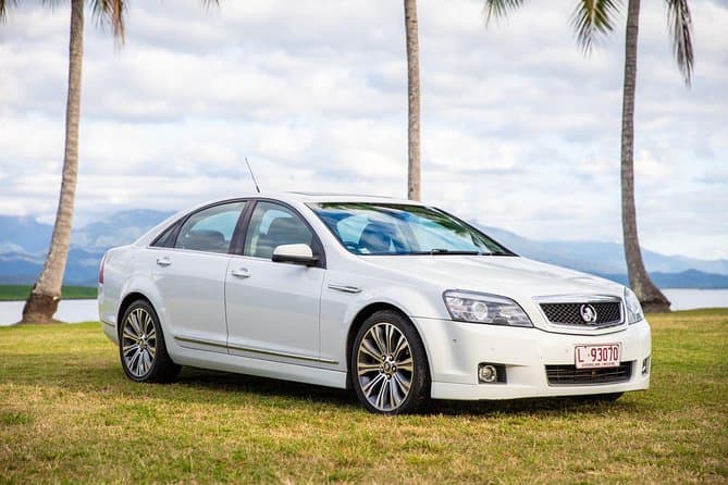 Reliable Cairns Airport to Port Douglas Transfers