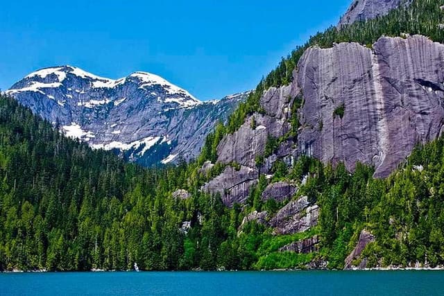 Misty Fjords Expedition - 6 Passenger Boat