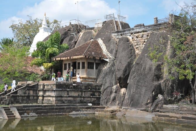 Best Anuradhapura UNESCO City Tour from Negombo