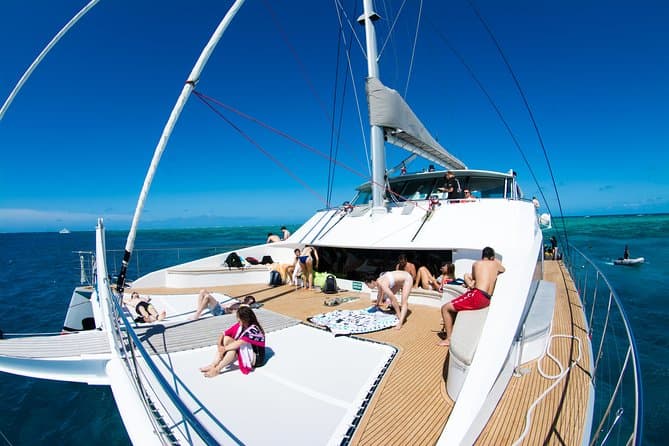 Best Great Barrier Reef Cruises & Tropical North Adventures