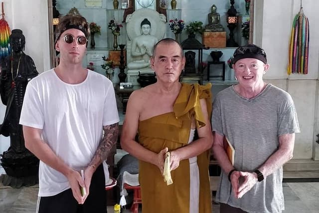 Sacred sites Mumbai tour: Hinduism, Christianity, Judaism & more