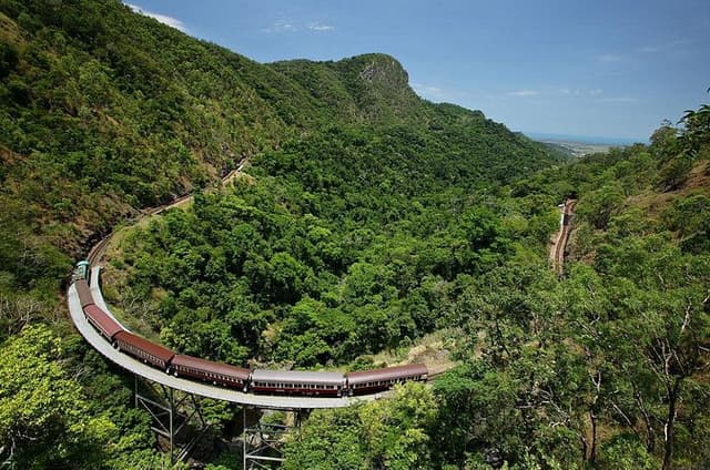 Skyrail Rainforest Cableway Day Trip from Cairns
