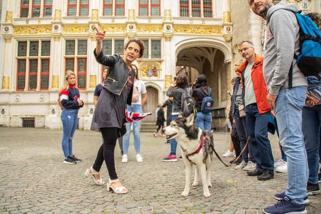 THE Storytelling Tour of Bruges | First Day Must | History & Tips