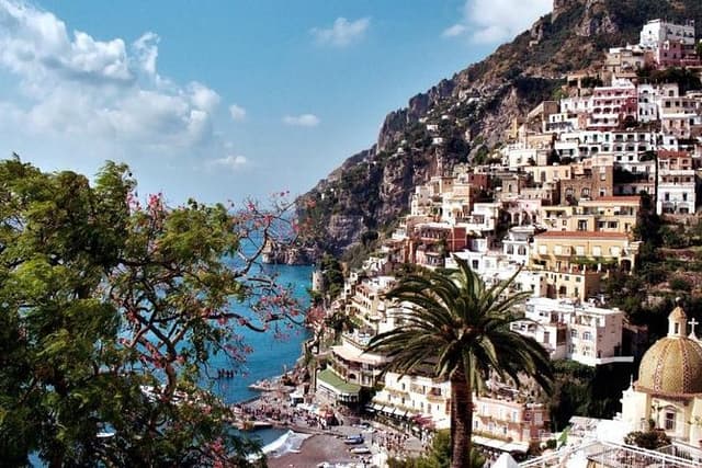 Pompeii, Sorrento and Amalfi Coast (Driver Only/Self Touring)