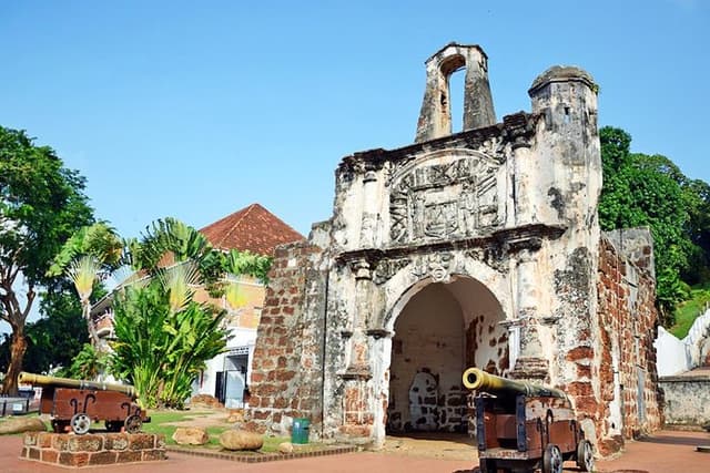 14 Attractions Full-Day Malacca Historical Tour