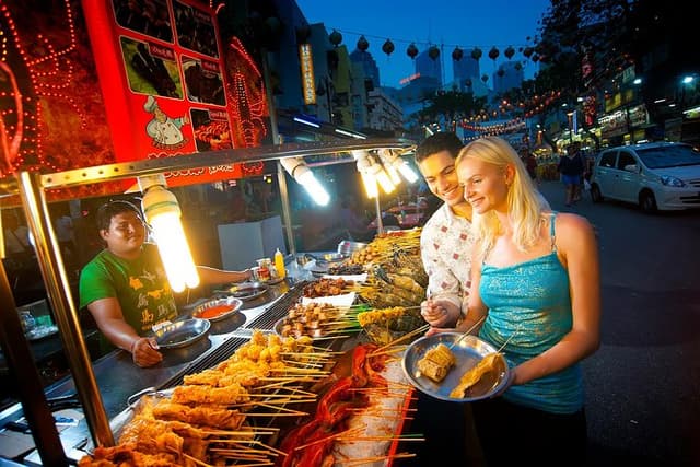 Private Kuala Lumpur Night Market Tour