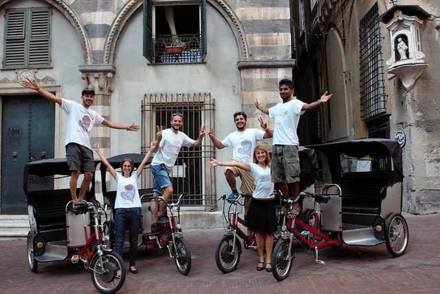 Rickshaw tour in Genova