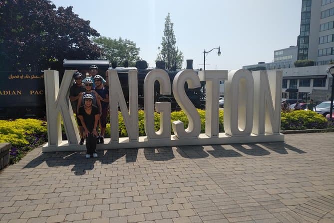 Best Kingston Bike Tour: Explore Kingston by Bicycle