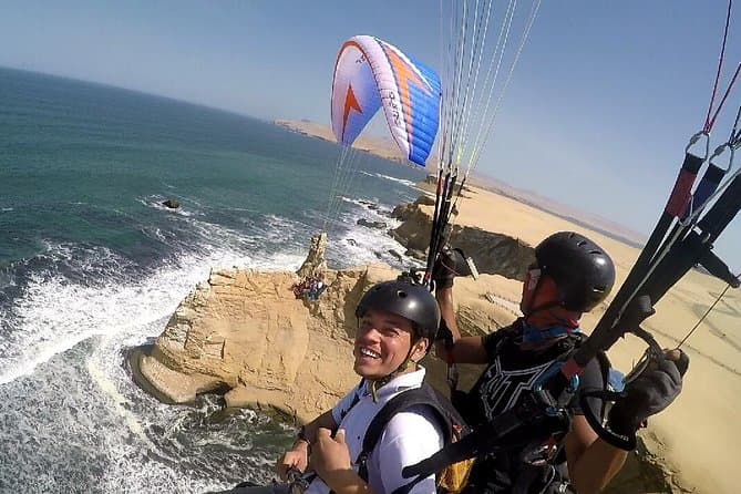 Best Paragliding Adventures in Paracas, Peru