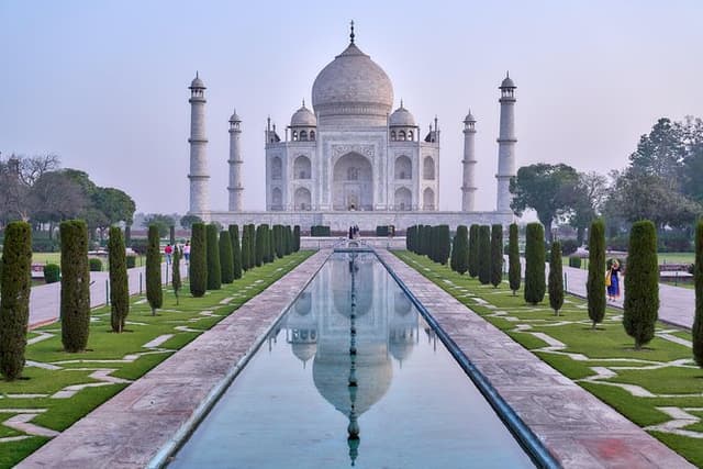 Hyderabad : Private 2 Days Agra Taj mahal & Delhi Tours