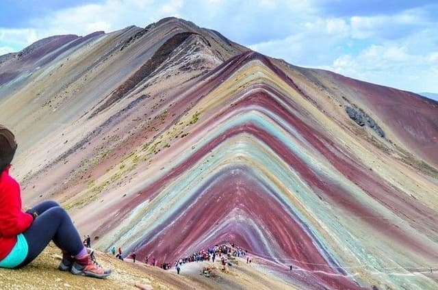 Rainbow mountain trek in Ausangate