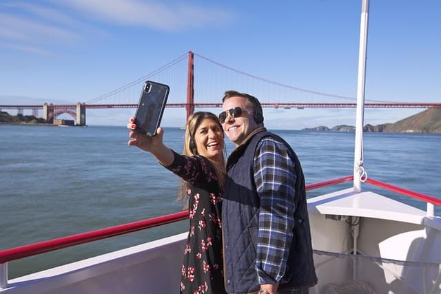 San Francisco Bridge-to-Bridge Cruise