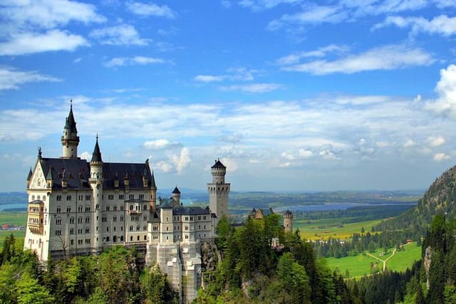Frankfurt Super Saver: Neuschwanstein Castle and Rothenburg Day Trip
