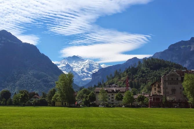 Unforgettable Jungfrau & Interlaken Alpine Adventures