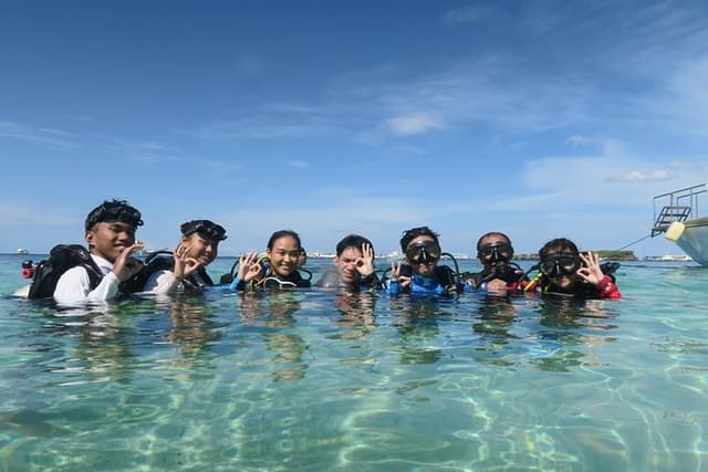 Scuba Diving in Boracay: SSI Basic Diver for Beginners