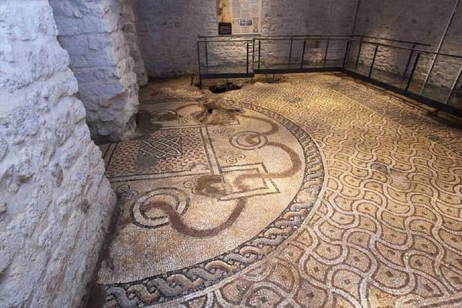 Explore Historic Bari Fortifications & Ancient Landmarks
