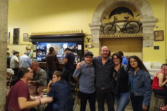 Guadalajara Night Walking Tour: Cantinas, History & Local Food