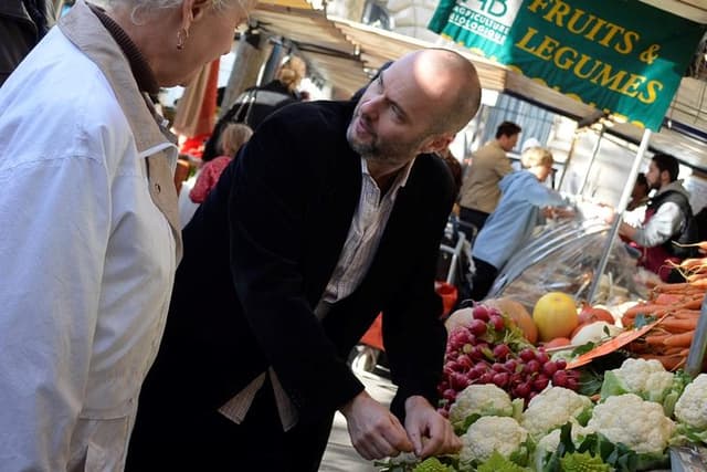 Paris Cooking Class and Lunch with Wine plus Market Visit Option