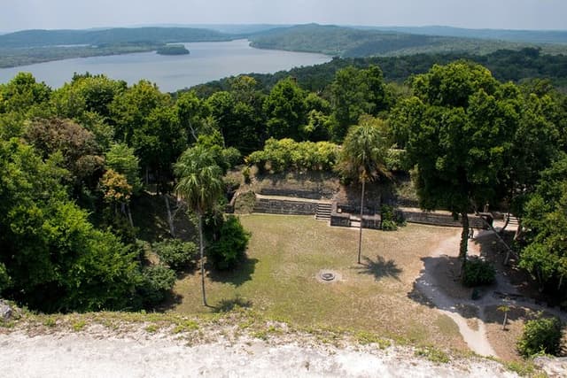 Yaxha VIP All-Inclusive Private Tour from Flores Guatemala