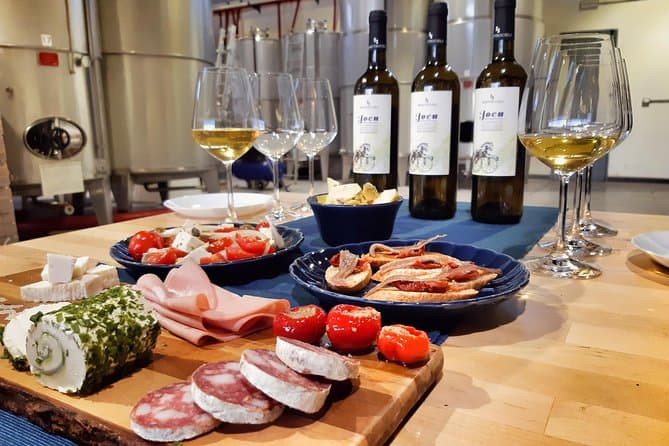 Compare Top Di Giovanna Winery Tours in Palermo