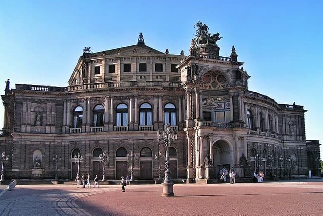 Private Walking Tour of Dresden with official tour guide