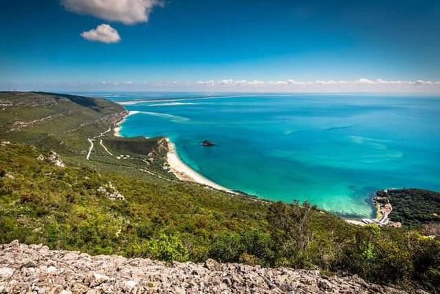 “Private Tour – Cristo Rei, Palmela, Setúbal, Arrábida & Sesimbra