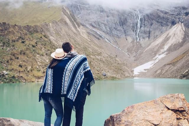 Private tour to the Humantay lake - Cusco