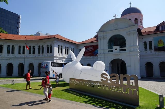 Artoholic Singapore: A Self-Guided Audio Tour