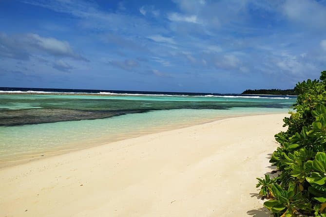 Maldives Island Hopping Tour