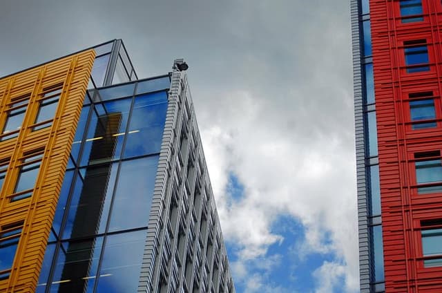 Bustling Bloomsbury: A Self-Guided Street Photography Tour