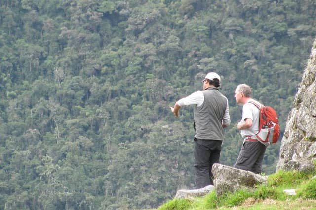 Machu Picchu Private Tour: Expert Guide & Top Photo Spots