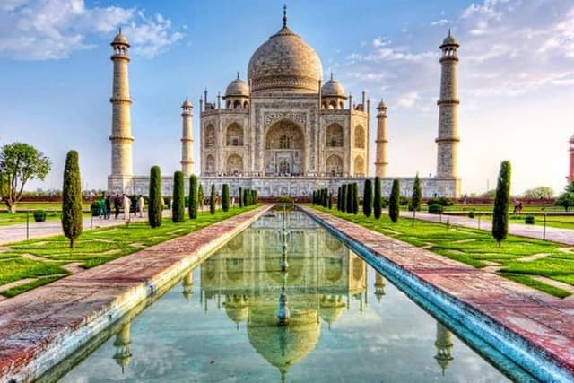 Same Day Excursion To Taj Mahal & Agra Fort From Jaipur with Transports & Guide