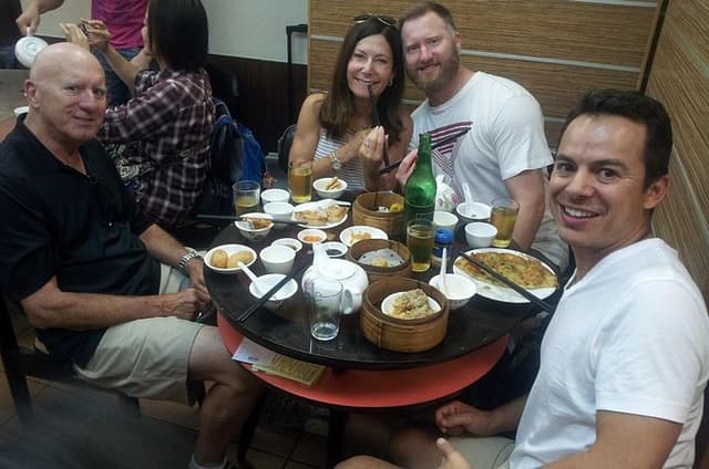 Hong Kong City Tour + Lunch + Peak Tram