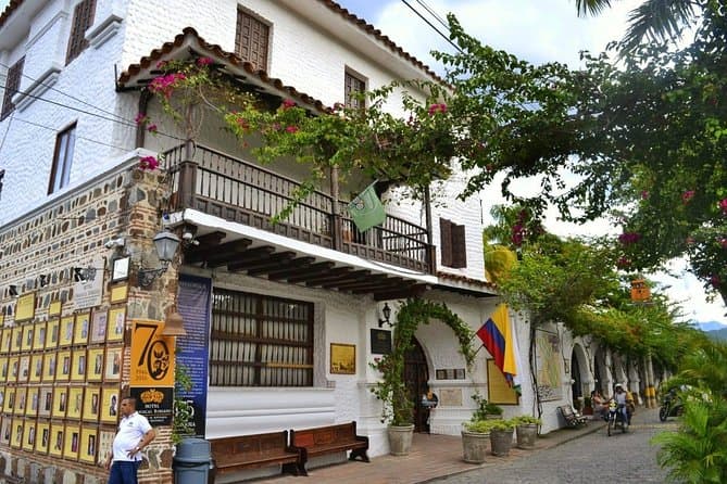 Best Santa Fe de Antioquia Day Trips from Medellín