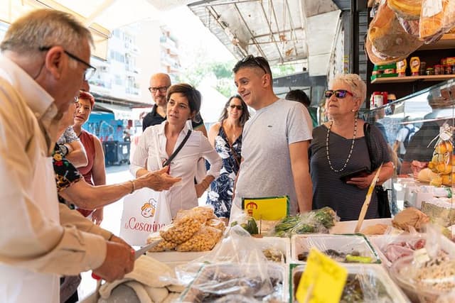 Small Group Market tour and Cooking class in Ragusa