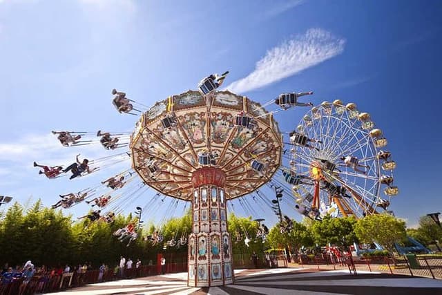Adventure in Parque de la Costa