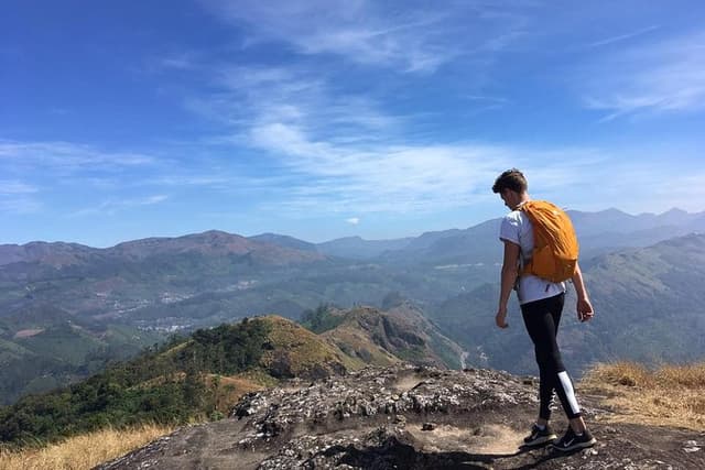 Munnar Mountain Trekking