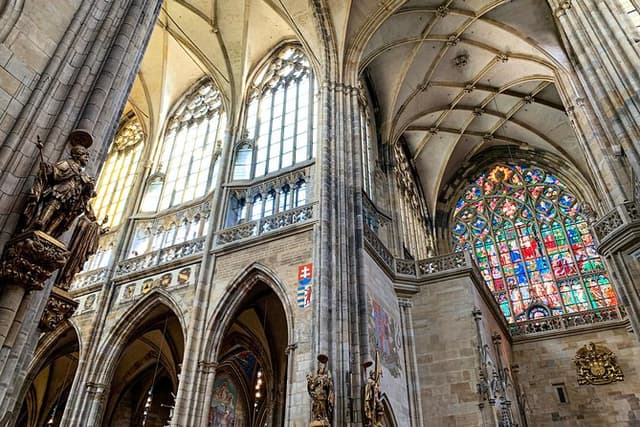 Complete Prague Castle Tour – Small Group | Interior Tickets Incl