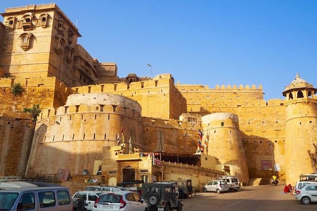 Private Full Day Jaisalmer Sightseeing Tour with Guide