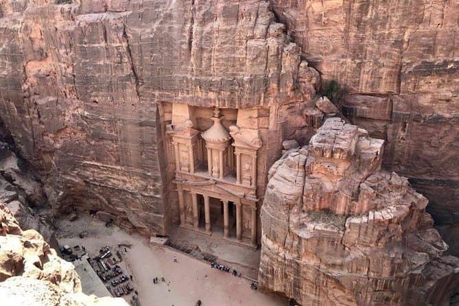 Compare Best Petra Day Trips from Aqaba