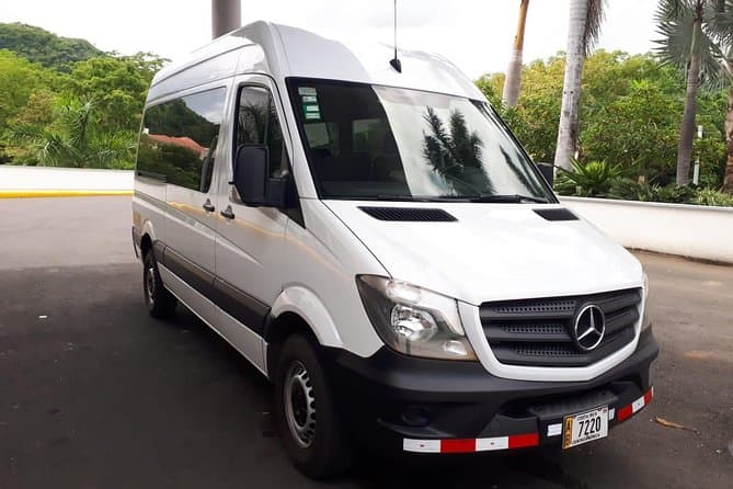 Liberia Airport to Playa Hermosa Transfer, Hassle-Free