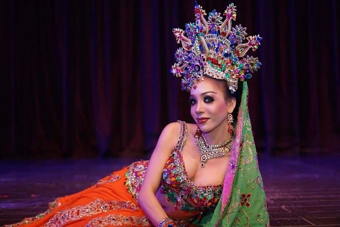 Unmissable Colosseum Cabaret Show: Pattaya's Best Nightlife