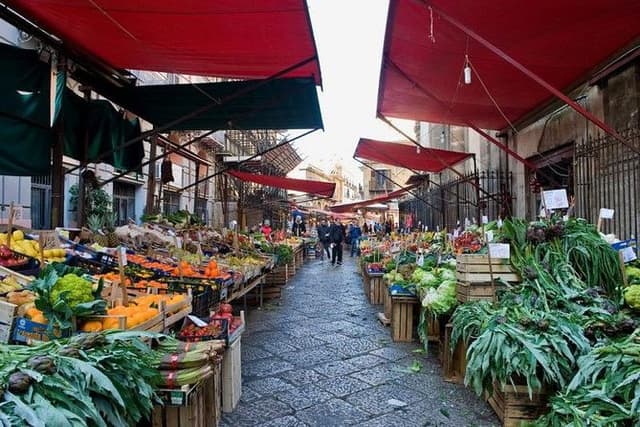 Last minute Palermo Walking Tour and Street Food
